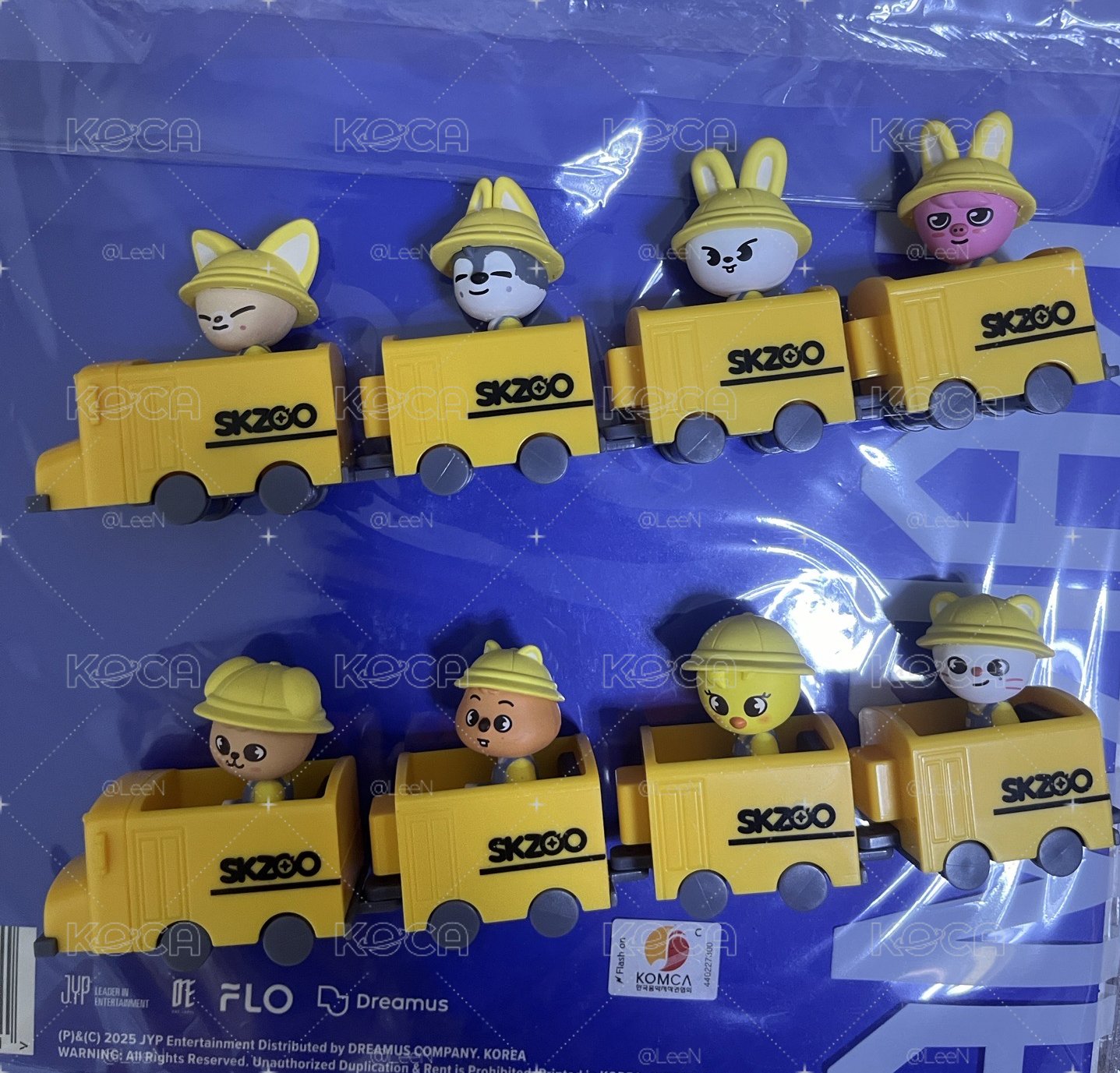 Skzoo 校車扭蛋 一套