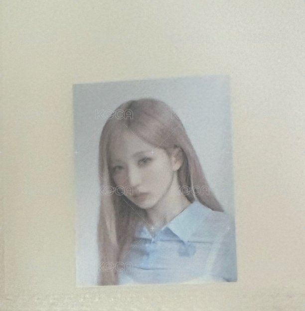 音樂盒專輯Haewon證件照