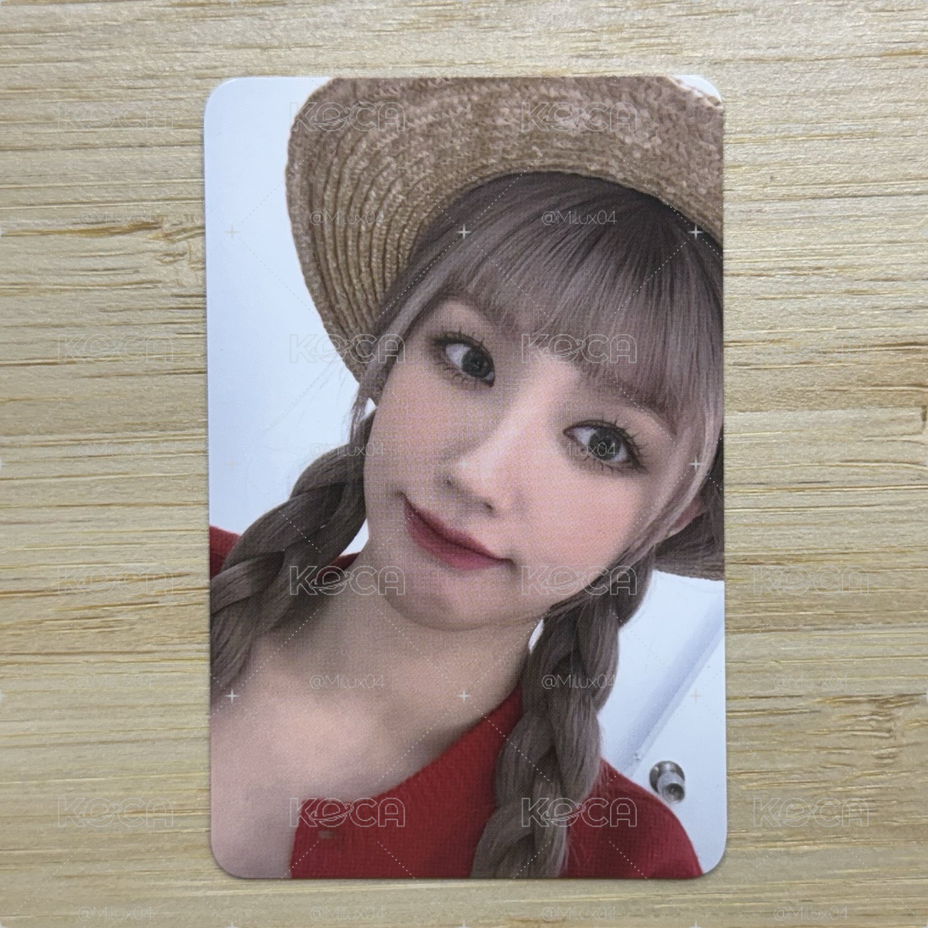 MIYEON [MY] K4特典 草帽紅衣