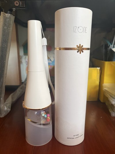 IZ*ONE 應援手燈 馬蹄棒