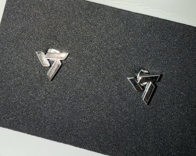 八週年耳環 💎