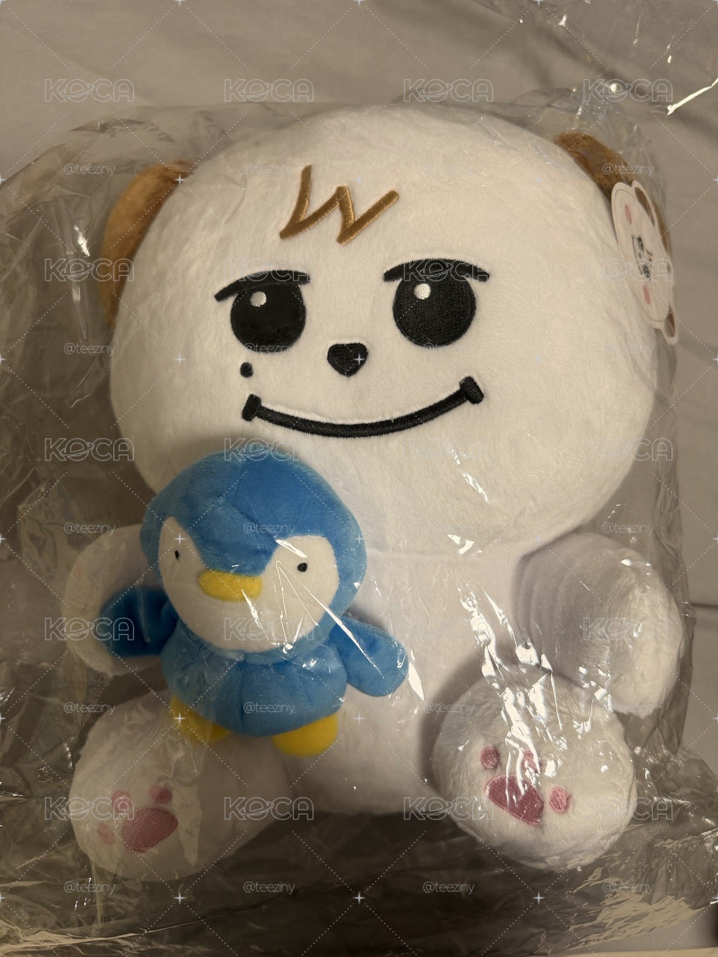 出複數抱企鵝圭咩