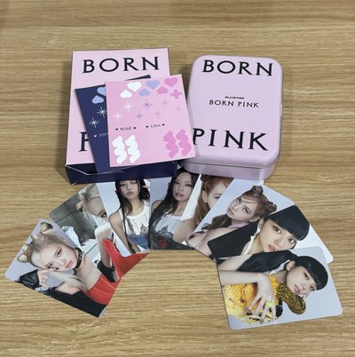 BORN PINK 盒裝小卡組