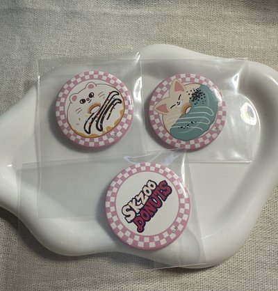 🐧2025 SKZOO快閃店 徽章 