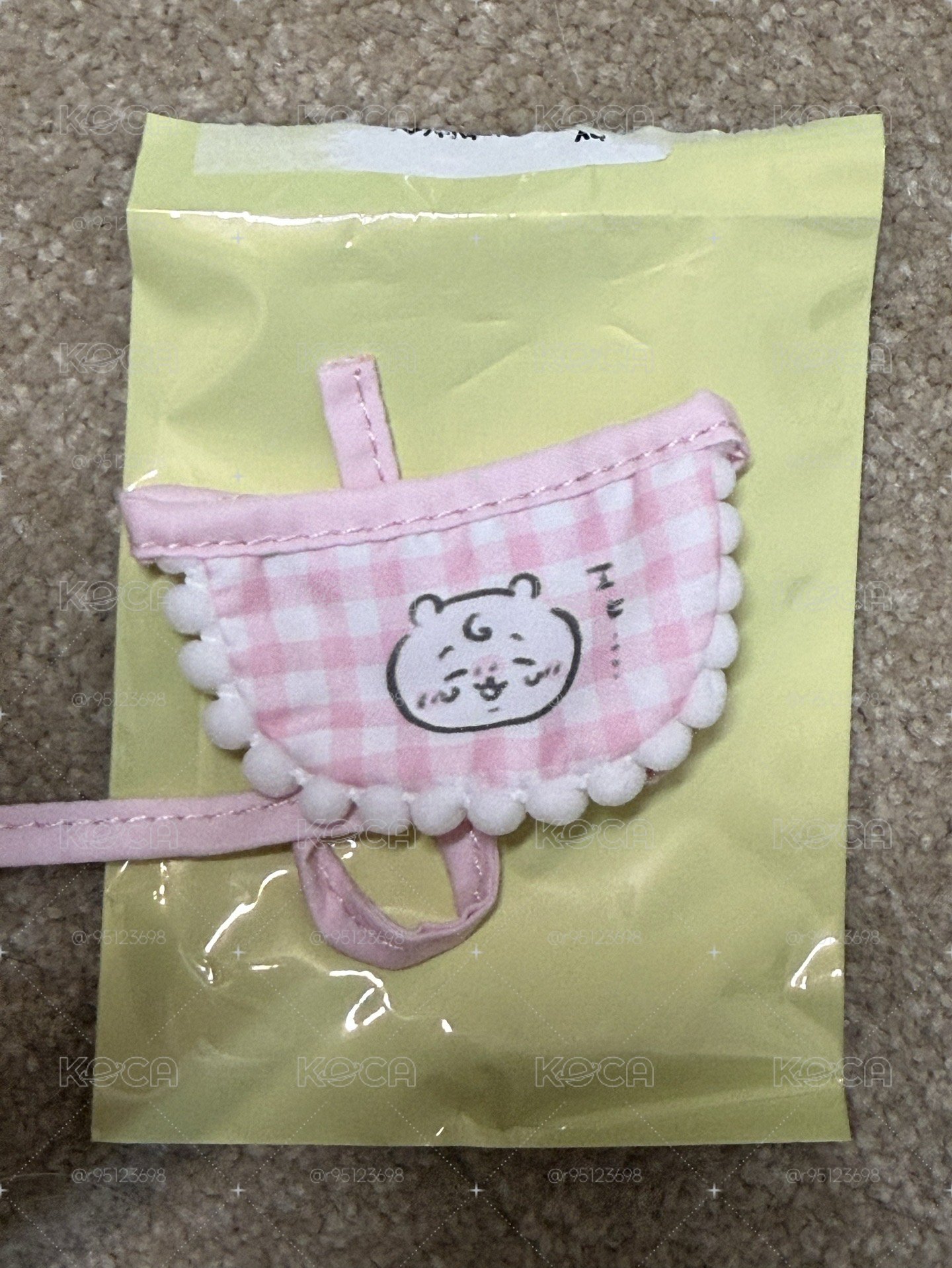 吉伊 圍兜兜