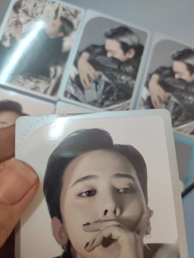 權志龍 CASETiFY聯名小卡