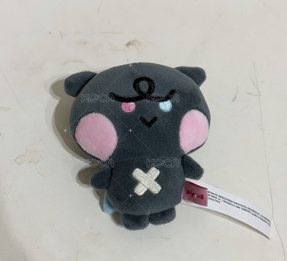 榮豆豆眼