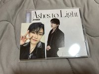 ASHES TO  LIGHT 中