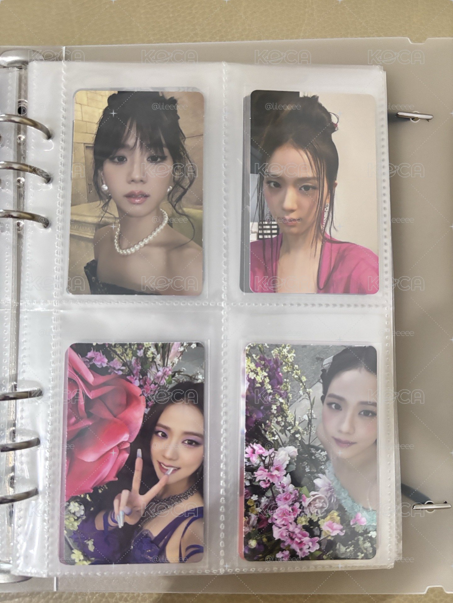 Jisoo solo專卡特典卡