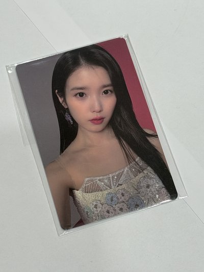 IU 快閃店 入場卡