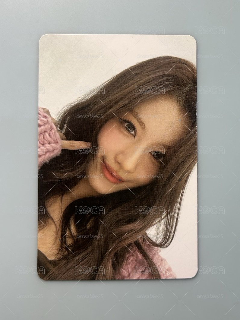 TWICE 粉毛衣戳臉紗 
