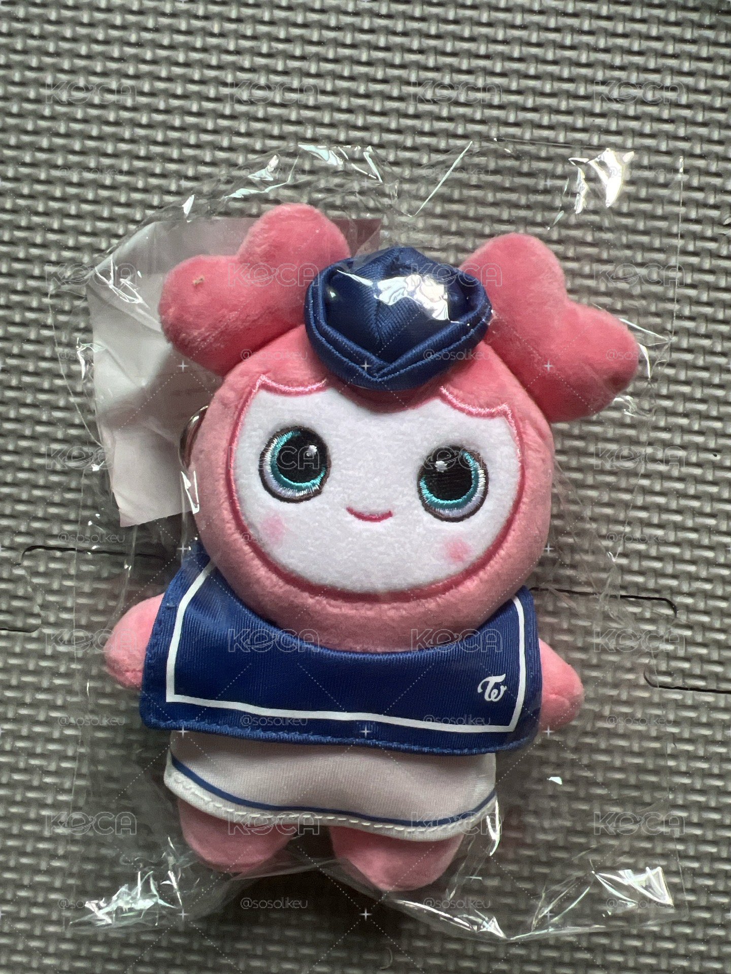 線下快閃店 MOMO 海軍娃