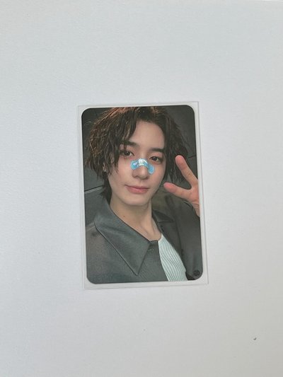 李涵小卡出售