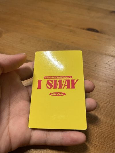 I-DLE《I SWAY》Wind Ver. 舒華官方專輯小卡