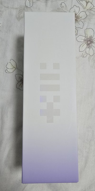 ILLIT 手燈