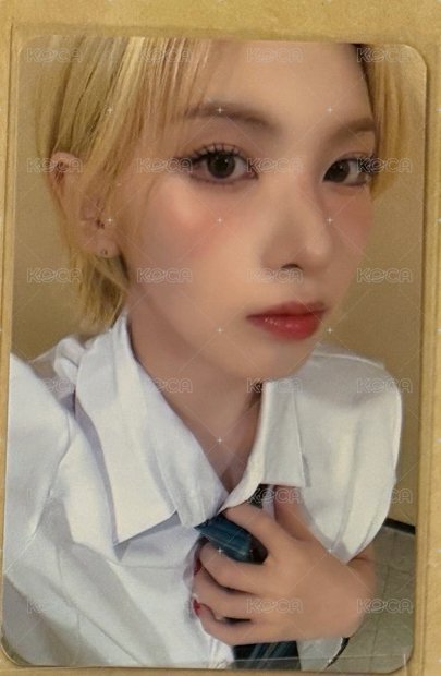 校服裴