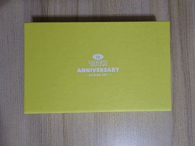 IU 13th周邊