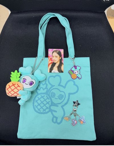 TWICE 出道九週年 LOVELYS MINI TOTE BAG