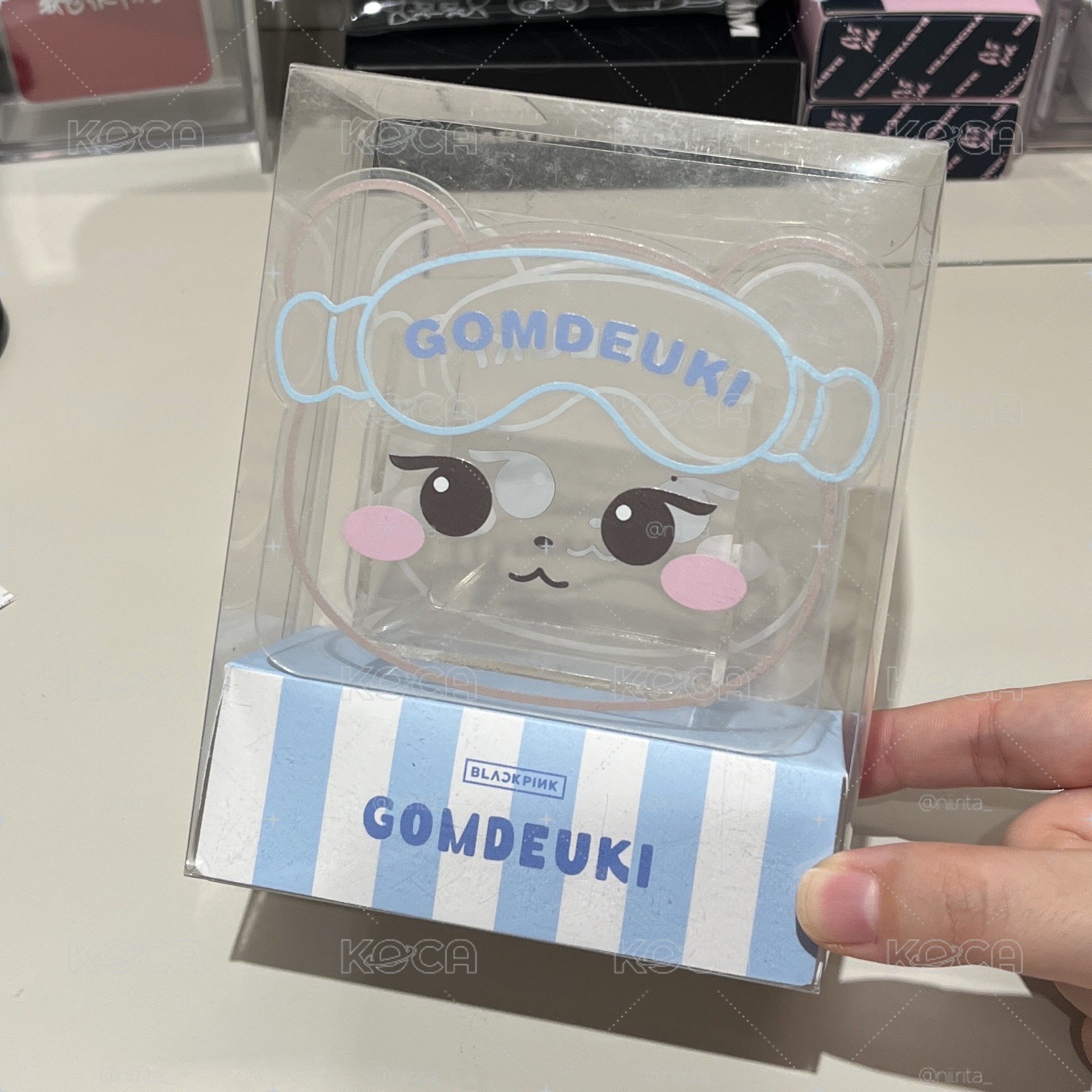 金珍妮筆筒