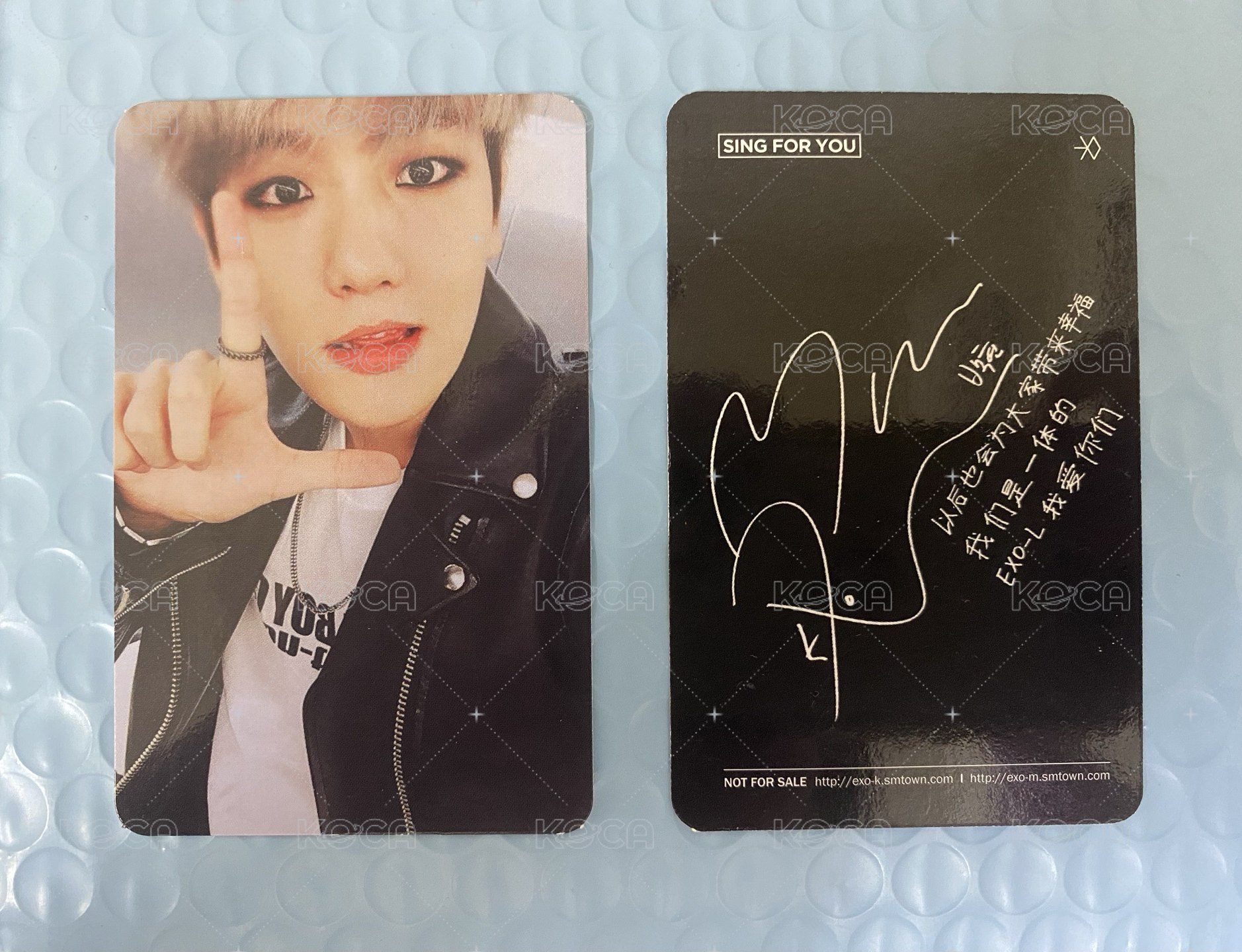 BAEKHYUN黑底