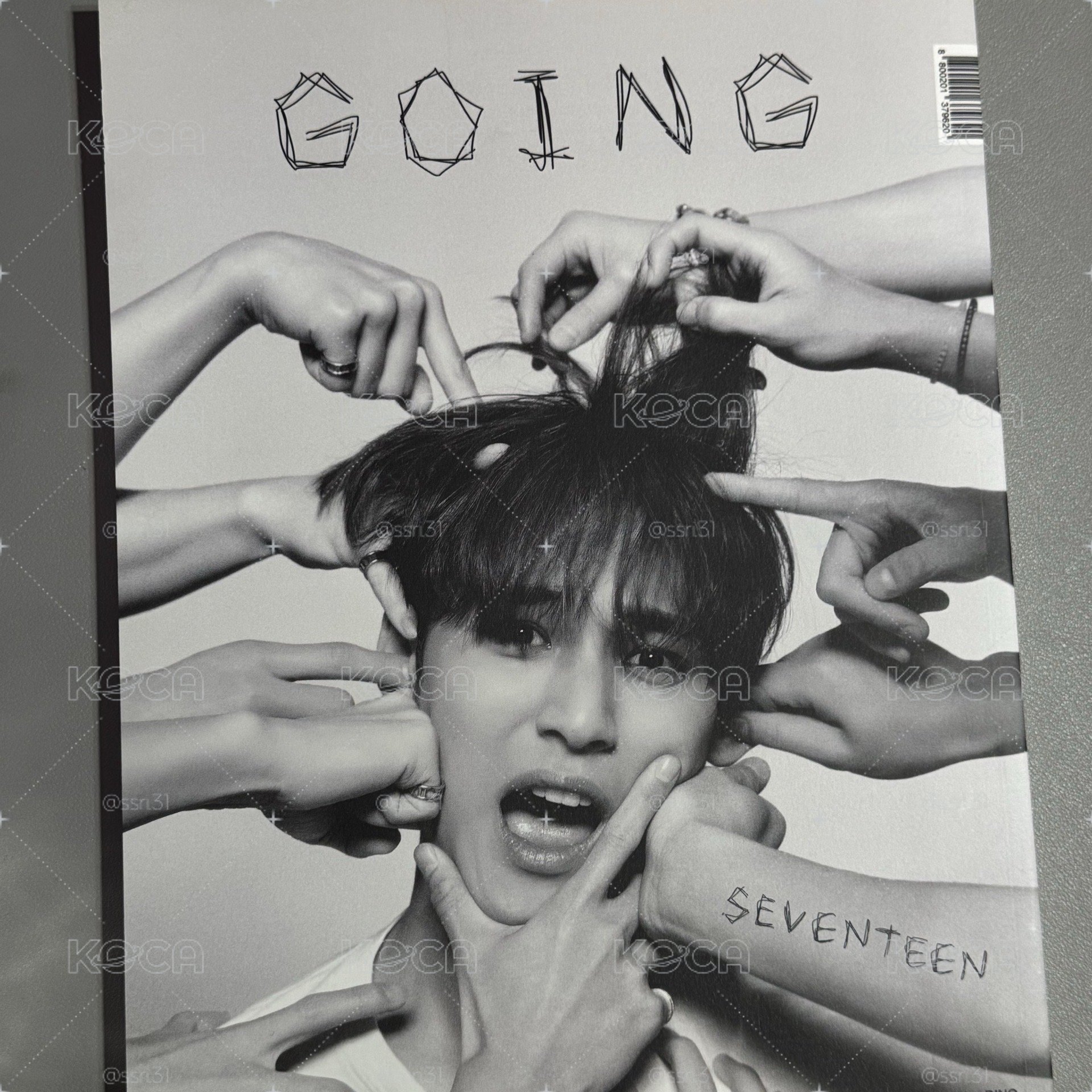 SEVENTEEN 小卡 雜誌 二代手燈