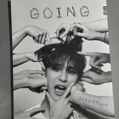 SEVENTEEN 小卡 雜誌 二代手燈