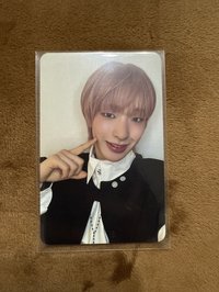 看起來很乖的一張Moya 專卡