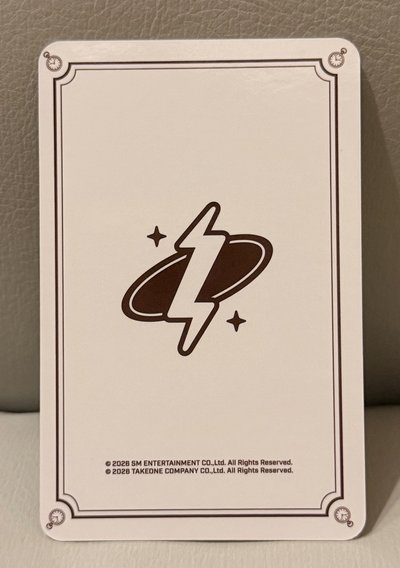 WayV 領巾冠亨
