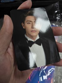 右側及臉有痕（卡+卡冊一起售）