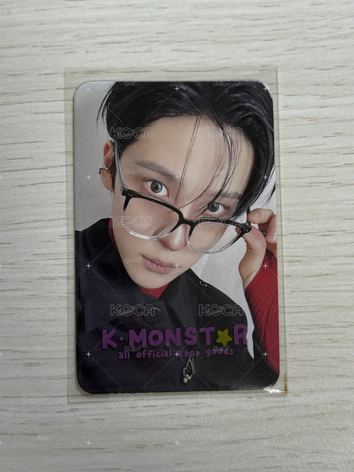 ateez 黑框潤浩