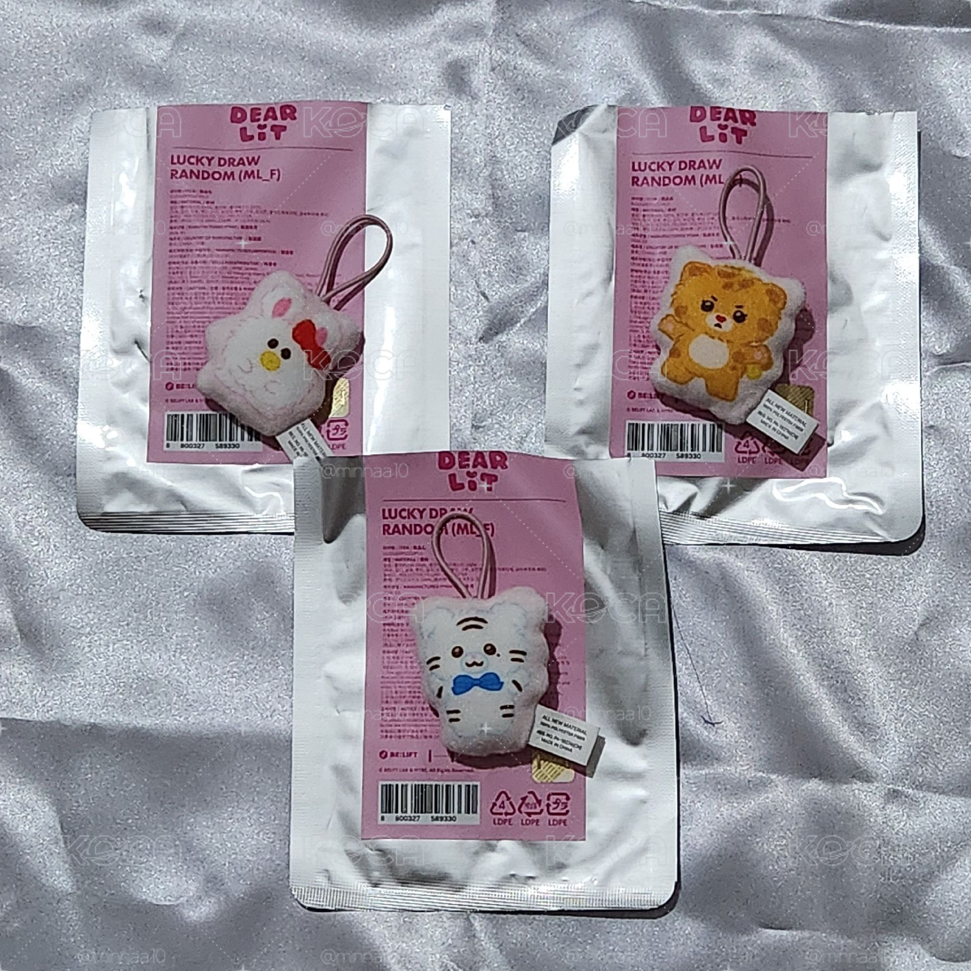 ILLIT DEARLIT 隨機吊飾娃娃