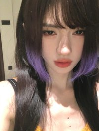 月