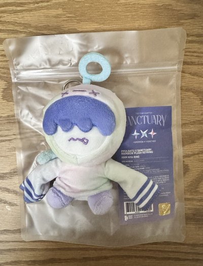 彩寧