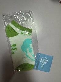 圭賢證件照+襪子