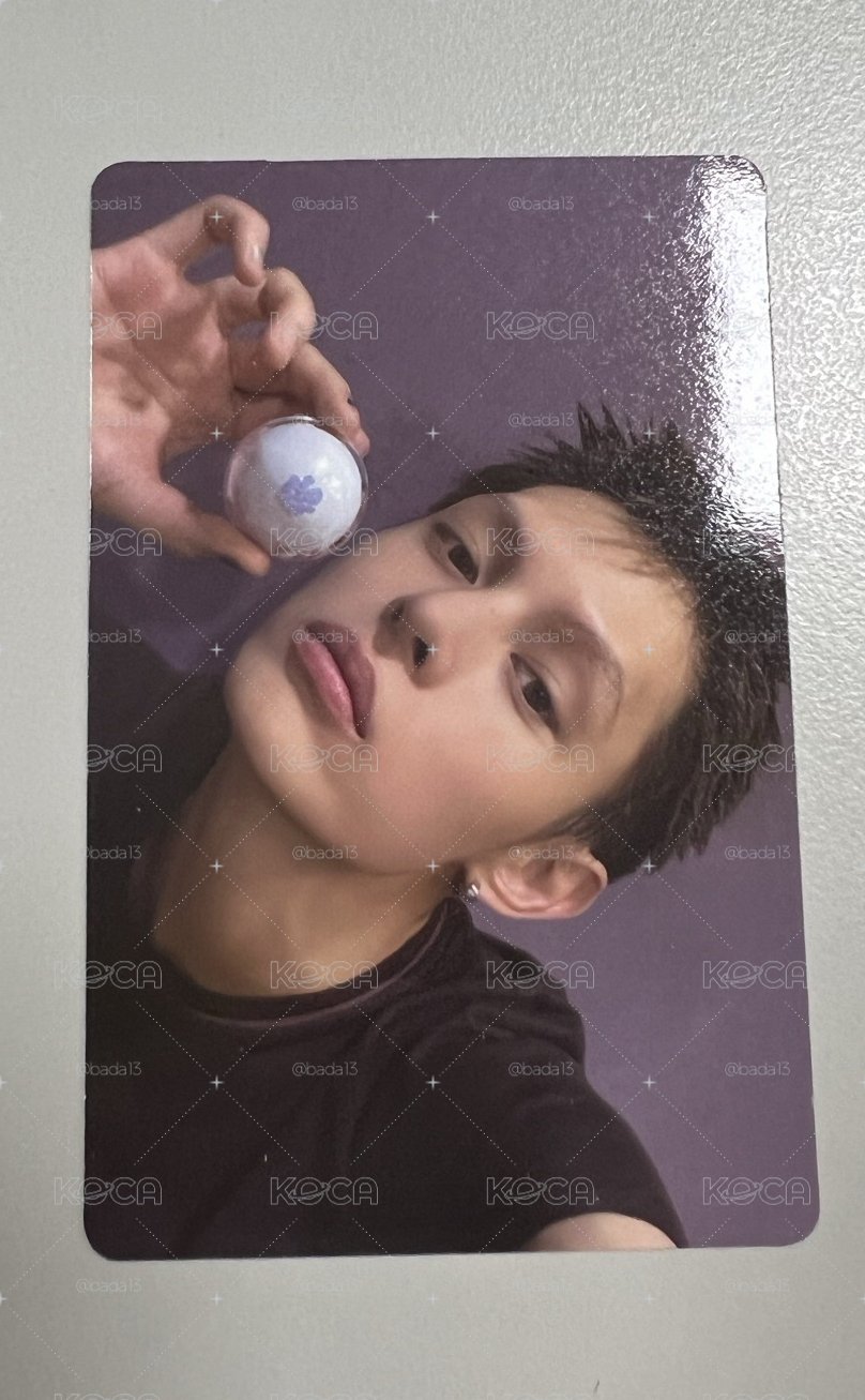 CORTIS 雨凡 GREENGREEN 迷二 'Blue Lips' Lip Balm ver. 專輯卡 