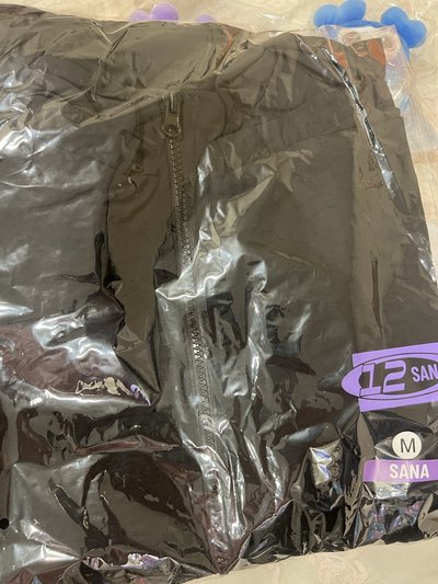Sana棒球娃綁新國立風衣M