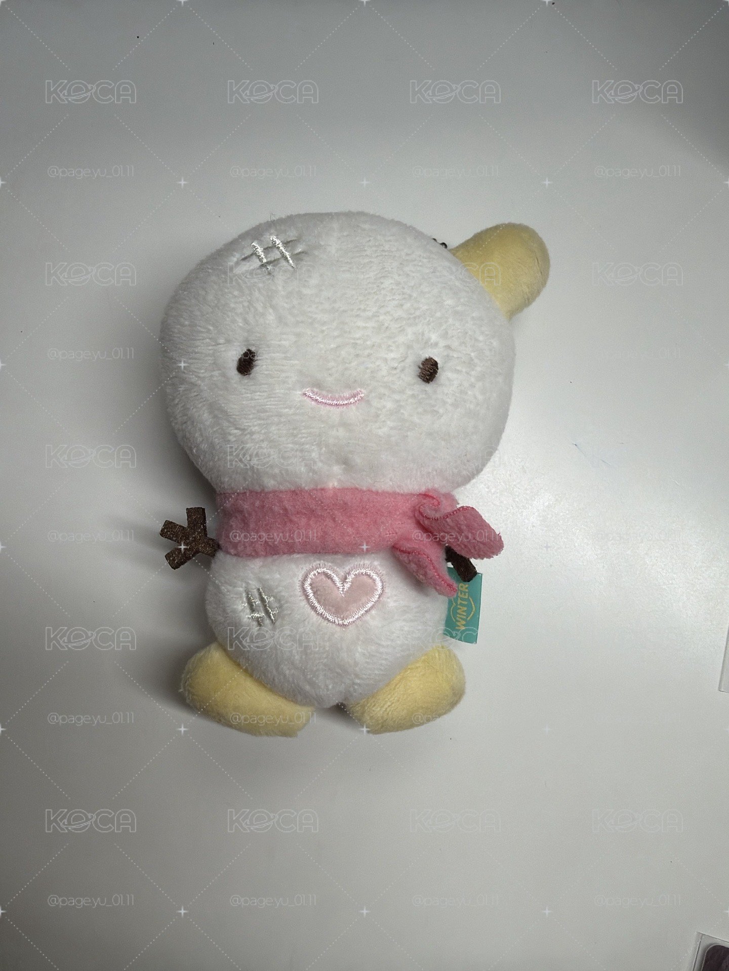 草莓牛奶冬yzy 中背、冬中娃