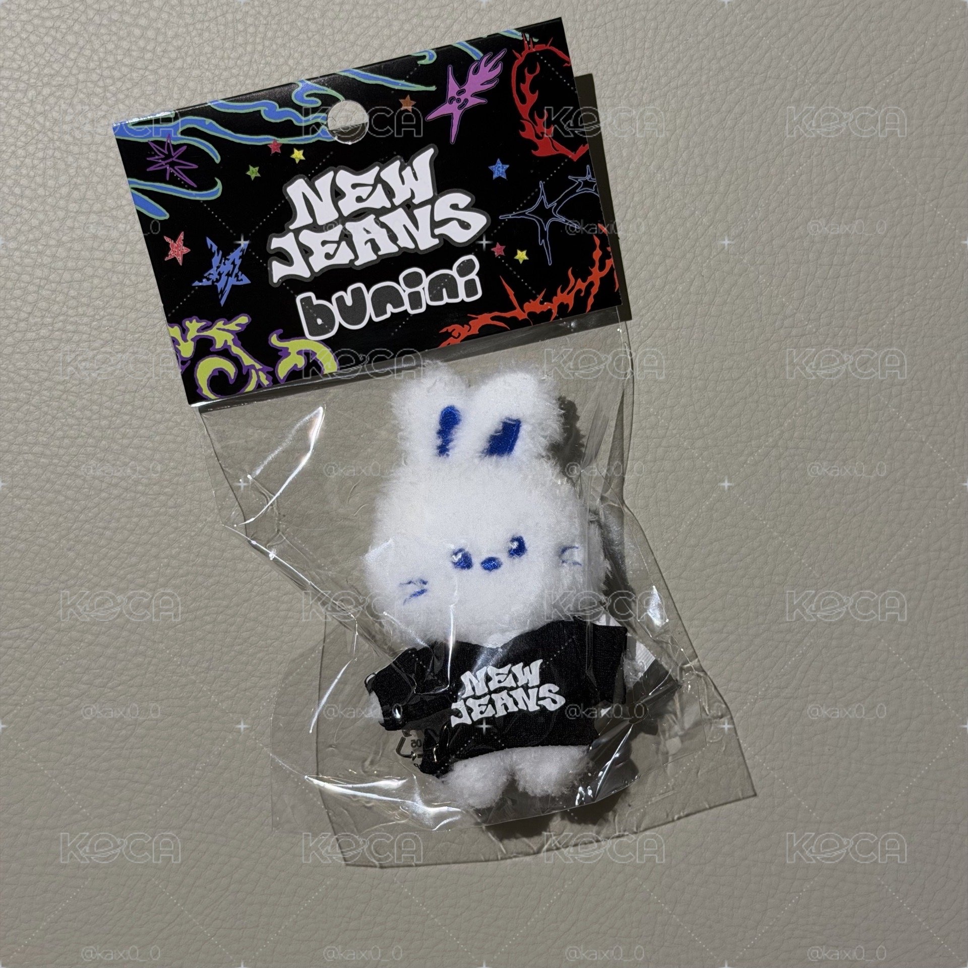 NewJeans Bunini 迷你服裝鑰匙圈 白