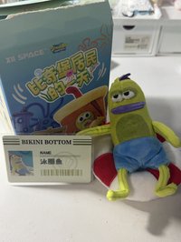泳圈魚