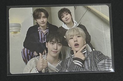Seventeen 24克拉島隨機卡 （含表演隊團體卡）