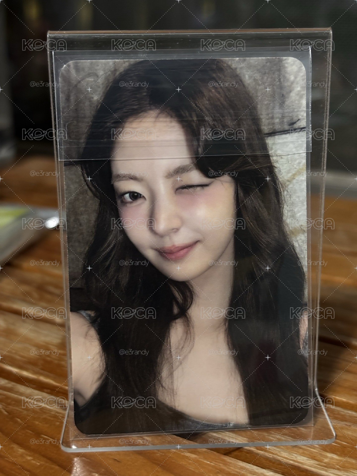 Lia TUNNEL VISION BOX ver. 雙面 專輯卡