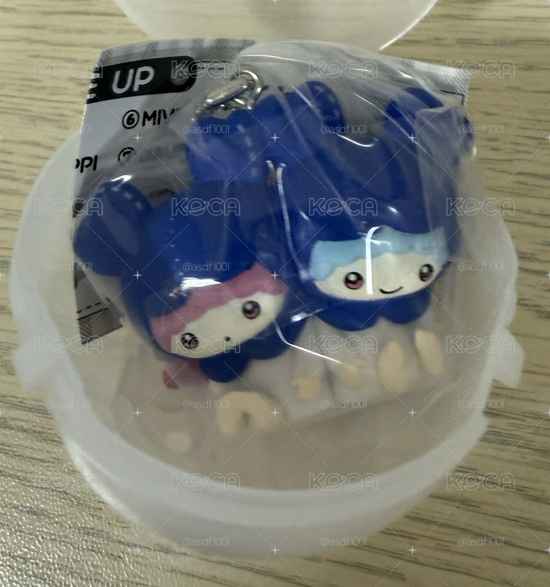 三麗鷗扭蛋 子瑜款