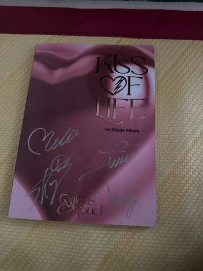 kiss of life 單曲一點石成金 專輯 (Photo Book Ver.)