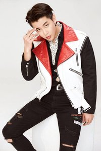 YIXUAN