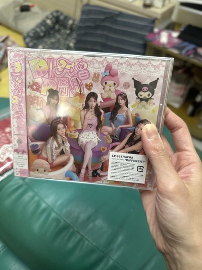 lesserafim 日專DIFFERENT 專輯 <角色聯名盤>DIFFERENT 專輯 個人盤