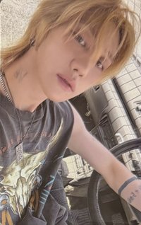‘V8’ wvs fanparty 簽售卡 