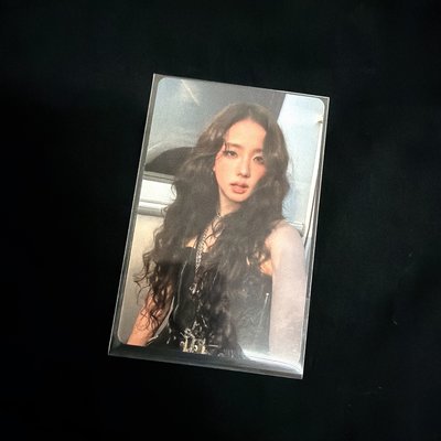 JISOO AMORTAGE 中背卡