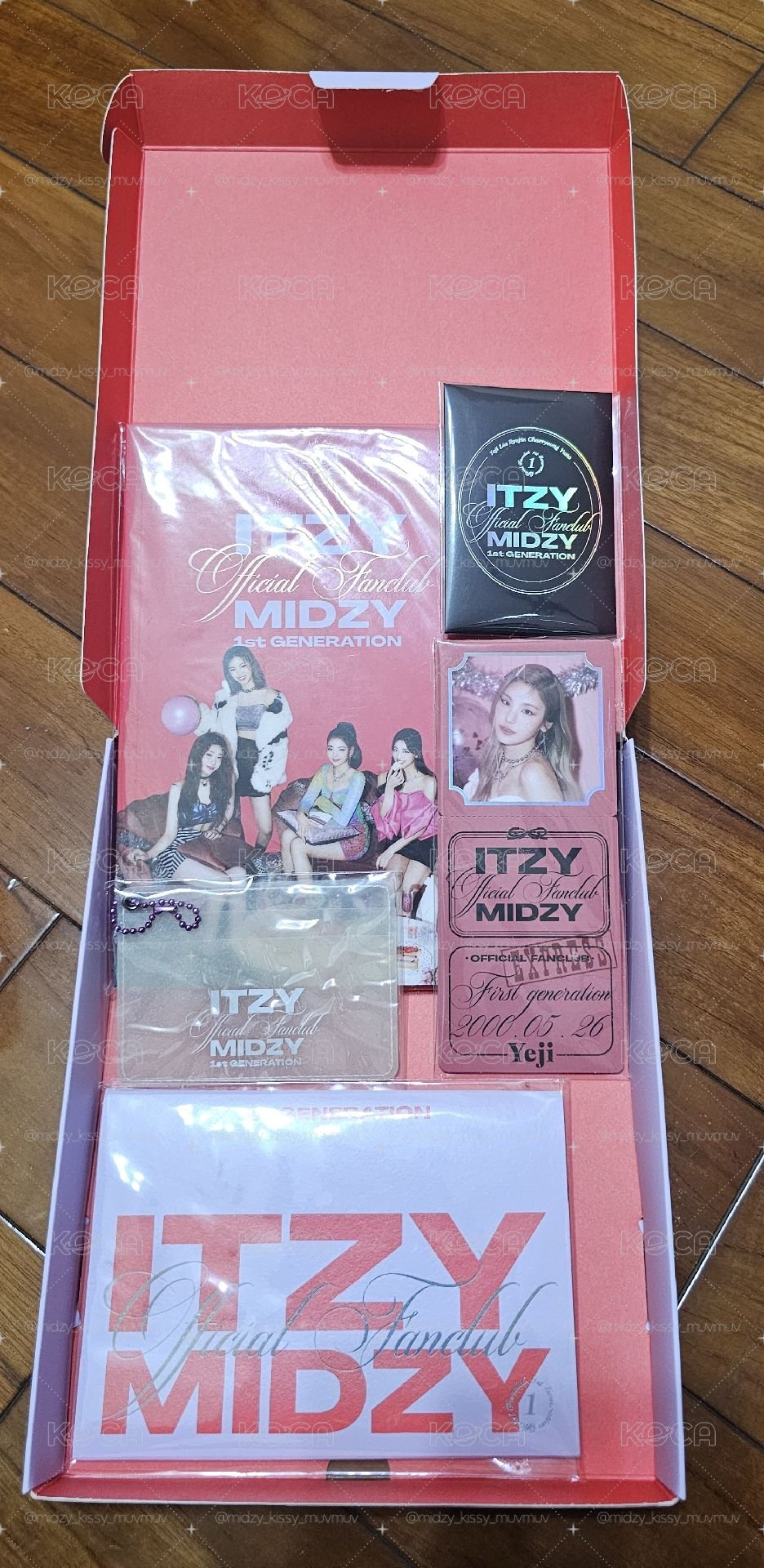 ITZY 1期會員禮