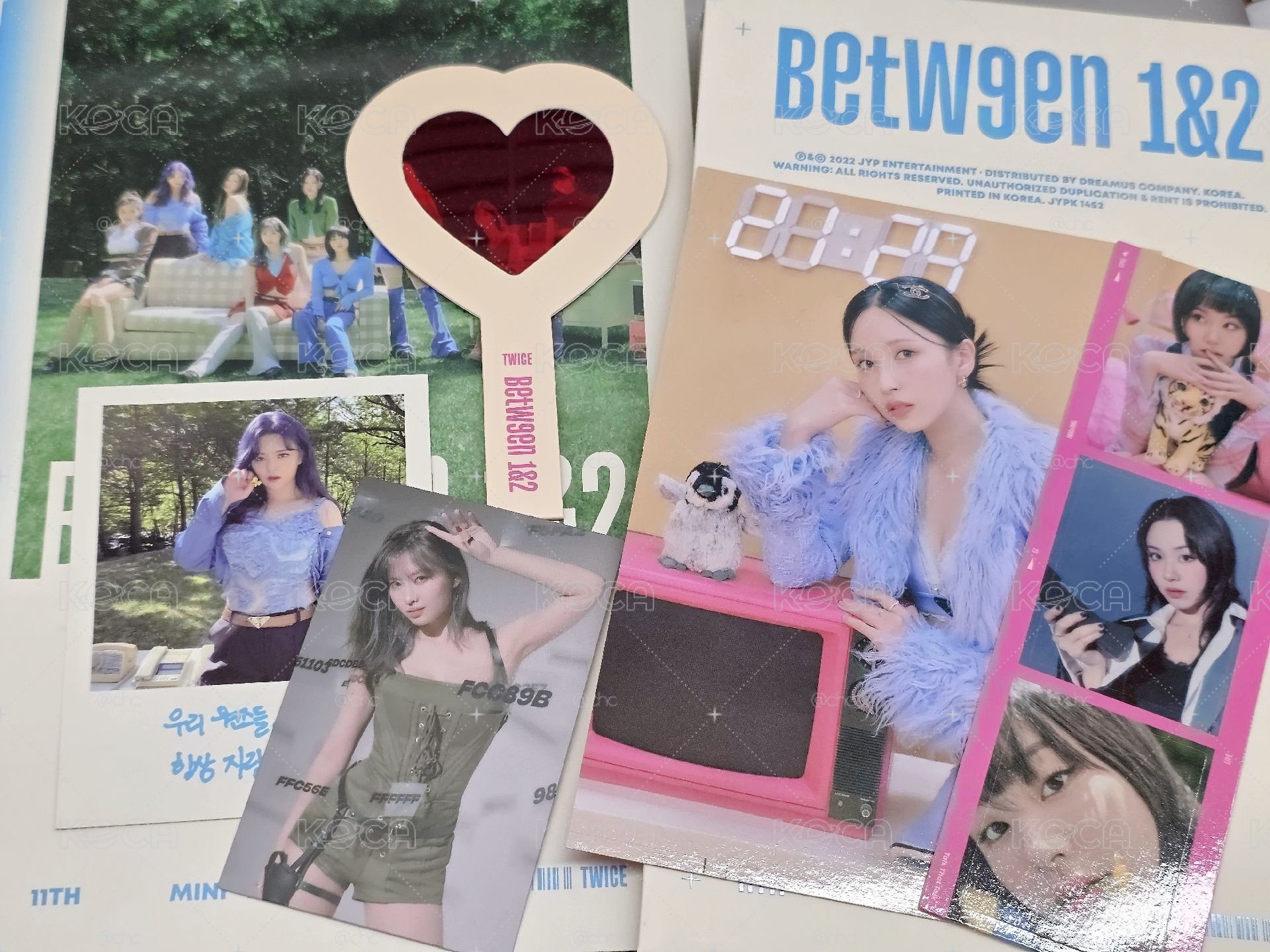 TWICE 迷11空專 效海報