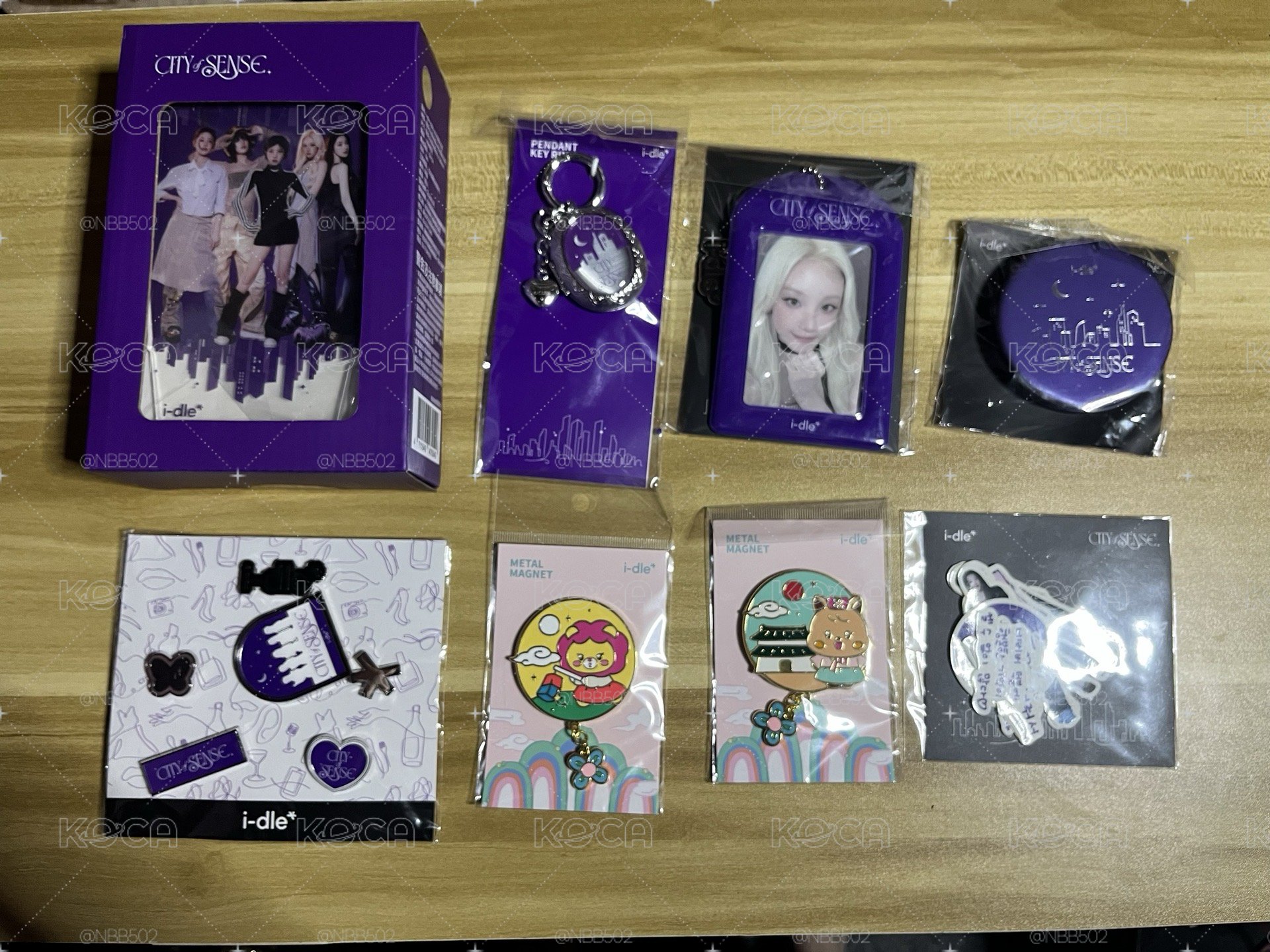 （降🏰現貨） I-dle 展覽 韓國 磁鐵 貼紙 卡套 鑰匙圈 鏡子